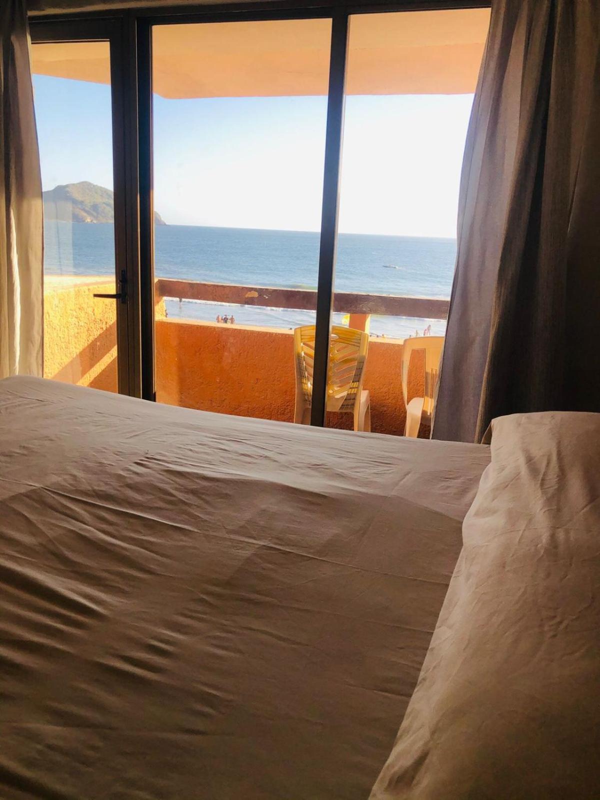 Playa Suites มาซาตลัน ห้อง รูปภาพ