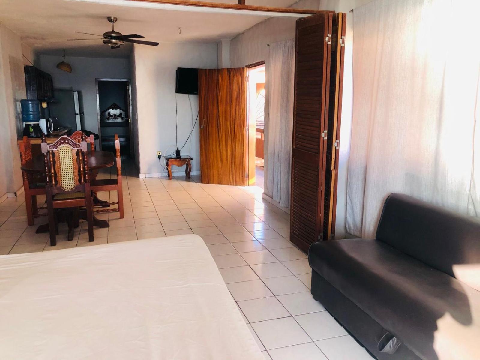 Playa Suites มาซาตลัน ห้อง รูปภาพ
